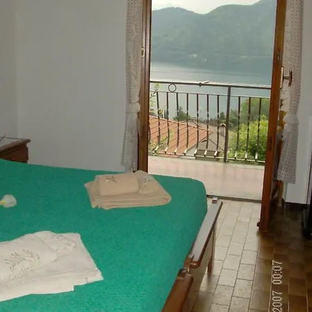 Casa Giulia Brentano بيت للعطل *