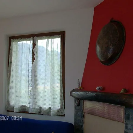 Casa Giulia Brentano * ميزّيجرا