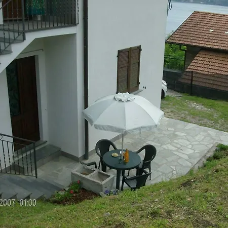 Casa Giulia Brentano בית נופש *
